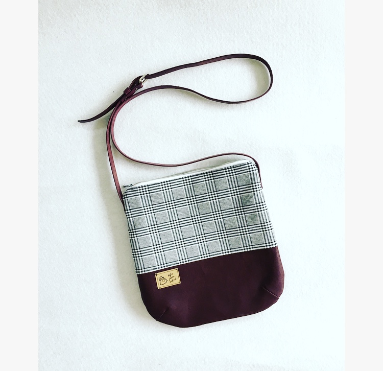 upcyklovana crossbody taska
